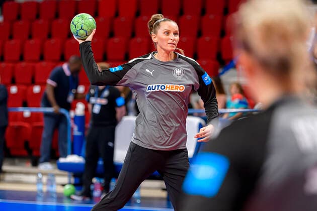 Handball, Frauen: Länderspiel Frankreich - Deutschland Silje Brons Petersen (Deutschland Kopenhagen) Nancy Palais des Sports Jean Weille Frankreich