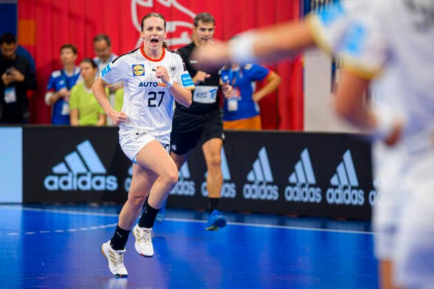 Handball, Frauen: Länderspiel Frankreich - Deutschland Julia Maidhof (Deutschland Bietigheim) Nancy Palais des Sports Jean Weille Frankreich