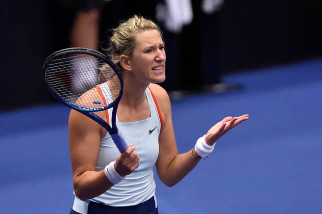 Victoria Azarenka of Belarus gestures during the women s tennis tournament WTA, Tennis Damen Agel Open 2022 match against Ekaterina Alexandrova of Russia in Ostrava, Czech Republic, October 3, 2022. (CTKxPhoto JaroslavxOzana) CTKPhotoP2022100306176  JAO 05