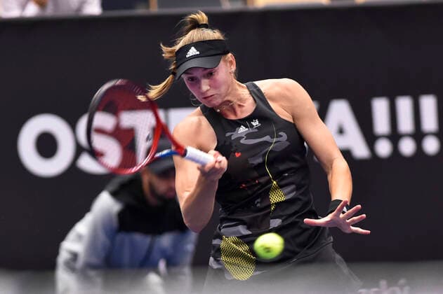Elena Rybakina of Kazakhstan in action during the women s tennis tournament WTA, Tennis Damen Agel Open 2022 match against Madison Keys of USA in Ostrava, Czech Republic, October 3, 2022. (CTKxPhoto JaroslavxOzana) CTKPhotoP2022100307046  JAO 10