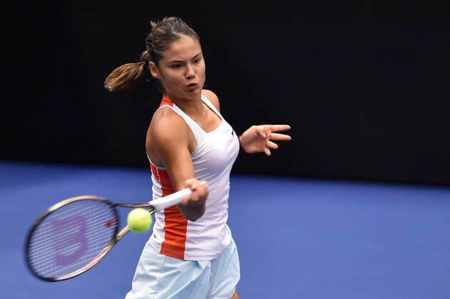 Emma Raducanu of Britain in action during the WTA, Tennis Damen Agel Open 2022 women s tennis tournament match against Darja Kasatkina of Russia in Ostrava, Czech Republic, October 4, 2022. (CTKxPhoto JaroslavxOzana) CTKPhotoP2022100407417  JAO 10