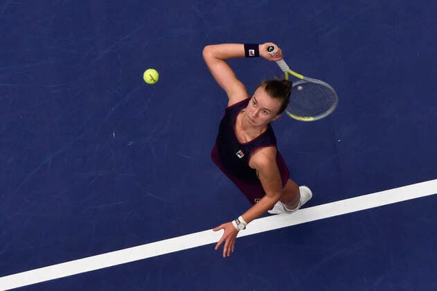 Barbora Krejcikova (Czech) in action during the WTA, Tennis Damen Agel Open 2022 women s tennis tournament match against Shelby Rogers (USA), on October 5, 2022, in Ostrava, Czech Republic. (CTKxPhoto JaroslavxOzana) CTKPhotoP2022100504987  JAO 03