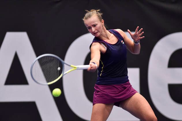 Barbora Krejcikova (Czech) in action during the WTA, Tennis Damen Agel Open 2022 women s tennis tournament match against Shelby Rogers (USA), on October 5, 2022, in Ostrava, Czech Republic. (CTKxPhoto JaroslavxOzana) CTKPhotoP2022100505455  JAO 19