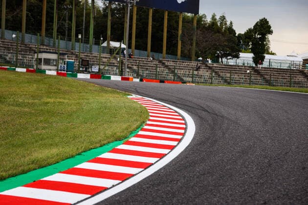 illustration track, piste, kerb, vibreur, during the Formula 1 Honda Japanese Grand Prix 2022, 18th round of the 2022 FIA Formula One World Championship, WM, Weltmeisterschaft from October 7 to 9, 2022 on the Suzuka International Racing Course, in Suzuka, Mie Prefecture, Japan - F1 - JAPANESE GRAND PRIX 2022 DPPI Panoramic 00122041_AV6_6646