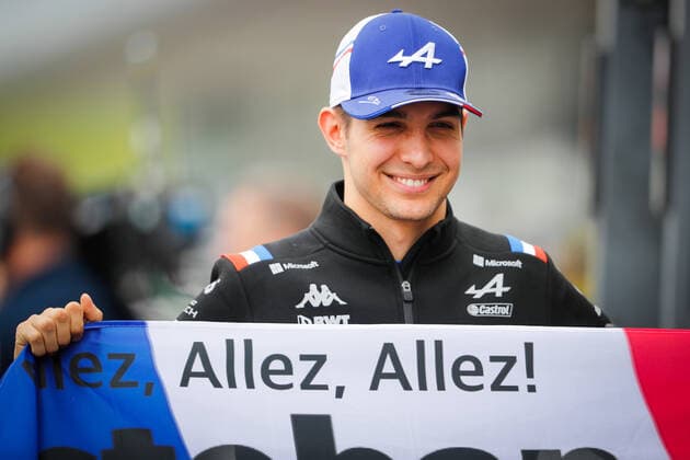 OCON Esteban (fra), Alpine F1 Team A522, portrait during the Formula 1 Honda Japanese Grand Prix 2022, 18th round of the 2022 FIA Formula One World Championship, WM, Weltmeisterschaft from October 7 to 9, 2022 on the Suzuka International Racing Course, in Suzuka, Mie Prefecture, Japan - F1 - JAPANESE GRAND PRIX 2022 DPPI Panoramic  00122041__V2_4913