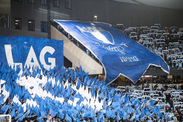 221006 Supporters of Malmö FF ahead of the UEFA Europa League match between Malmö FF and Union Berlin on October 6, 2022 in Malmö. Photo: Petter Arvidson BILDBYRAN kod PA PA0409 fotboll football soccer fotball uefa europa league malmö ff union berlin bbeng Copyright: PETTERxARVIDSON BB221006PA037