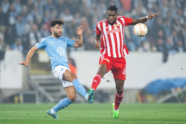 221006 Erdal Rakip of Malmö FF and Jordan Siebatcheu of Union Berlin during the UEFA Europa League match between Malmö FF and Union Berlin on October 6, 2022 in Malmö. Photo: Petter Arvidson BILDBYRAN kod PA PA0409 fotboll football soccer fotball uefa europa league malmö ff union berlin bbeng Copyright: PETTERxARVIDSON BB221006PA042
