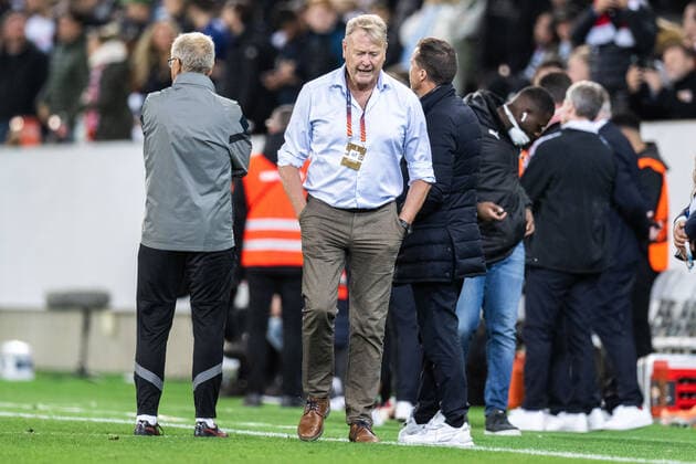 221006 Head coach Age Hareide of Malmö FF looks dejected during the UEFA Europa League match between Malmö FF and Union Berlin on October 6, 2022 in Malmö. Photo: Petter Arvidson BILDBYRAN kod PA PA0409 fotboll football soccer fotball uefa europa league malmö ff union berlin bbeng depp Copyright: PETTERxARVIDSON BB221006PA108