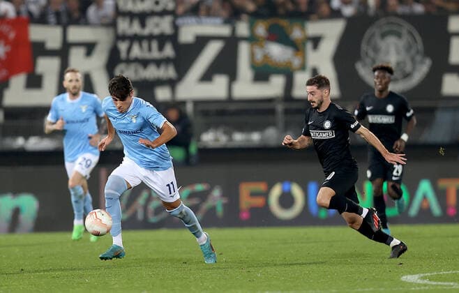 SOCCER - UEFA EL, Sturm vs Lazio GRAZ,AUSTRIA,06.OCT.22 - SOCCER - UEFA Europa League, SK Sturm Graz vs SS Lazio Roma. Image shows Matteo Cancellieri (Lazio) and Otar Kiteishvili (Sturm).  GEPAxpictures xHansxOberlaender