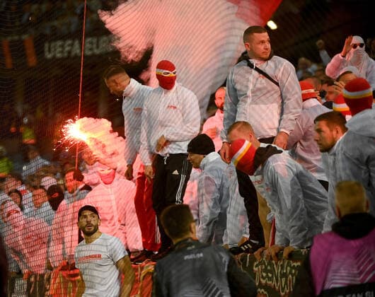 Fussball, Herren, Saison 2022 2023, Europa League, Malmö FF - 1. FC Union Berlin (Gruppenphase, Gruppe D, 3. Spieltag), Fans von Union brennen Feuerwerk ab, Jubel nach Tor zum 1:0, 06.10. 2022, Copyright: xMatthiasxKochx