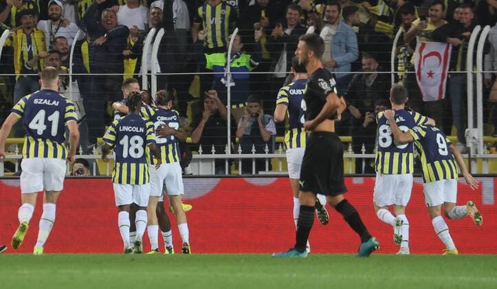 Fenerbahce™s Michy Batshuayi celebrate goal during Fenerbahce AEK Athens UEFA Europa League game at Ulker Arena in Istanbul, Turkey. Copyright: TolgaxAdanali 17697146