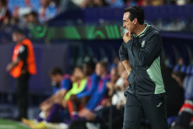 SOCCER - UEFA ECL, Villarreal vs A.Wien VILLARREAL,SPAIN,06.OCT.22 - SOCCER - UEFA Europa Conference League, Villarreal CF vs FK Austria Wien. Image shows head coach Unai Emery (Villarreal).  GEPAxpictures xArminxRauthner