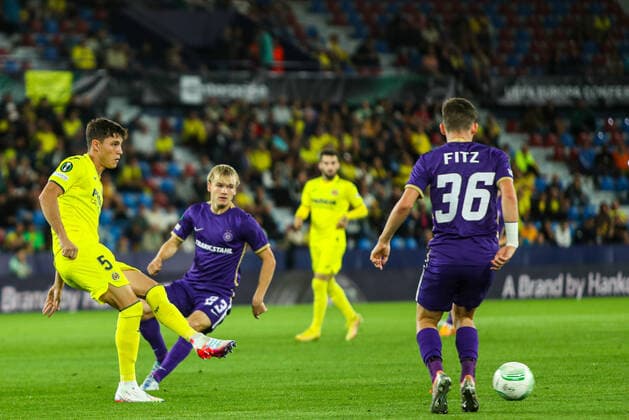 October 6, 2022: Jorge Cuenca of Villarreal in action during the UEFA Conference League, football match played between Villarreal CF and FK Austria Wien at the Ceramica Stadium on October 6, 2022, in Castellon, Spain. - ZUMAa181 20221006_zaa_a181_077 Copyright: xIvanxTerronx