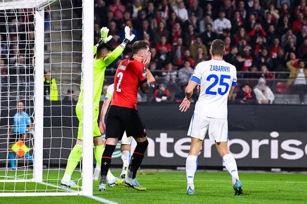 Attitude - Deception de Joseph RODON ( 2 - Rennes ) - Denys Boyko ( 71 - Dynamo Kiev ) - FOOTBALL : Rennes vs Dynamo Kiev - Ligue Europa - 06 10 2022 FedericoPestellini Panoramic 