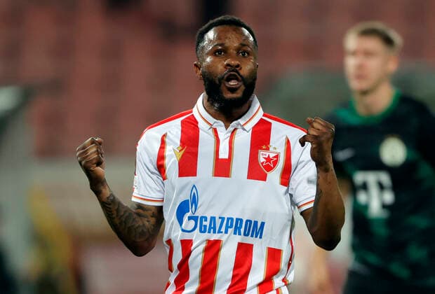(221007) -- BELGRADE, Oct. 7, 2022 -- Guelor Kanga of Crvena Zvezda celebrates his goal during an UEFA Europa League match between Crvena Zvezda and Ferencvaros in Belgrade, Serbia, on Oct 6, 2022. (Photo by Xinhua) (SP)SERBIA-BELGRADE-FOOTBALL-UEFA EUROPA LEAGUE-CRVENA ZVEZDA VS FERENCVAROS PredragxMilosavljevic 