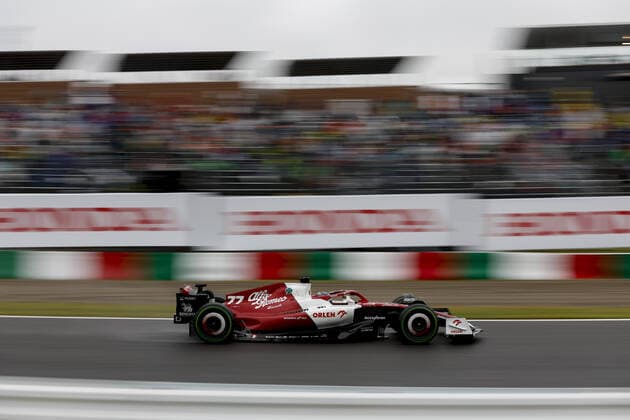 77 BOTTAS Valtteri (fin), Alfa Romeo F1 Team ORLEN C42, action during the Formula 1 Honda Japense Grand Prix 2022, 18th round of the 2022 FIA Formula One World Championship, WM, Weltmeisterschaft from Octobre 7 to 9, 2022 on the Suzuka International Racing Course, in Suzuka, Mie Prefecture, Japan - F1 - JAPANESE GRAND PRIX 2022 DPPI Panoramic  F12022GP18JAP_JK146685