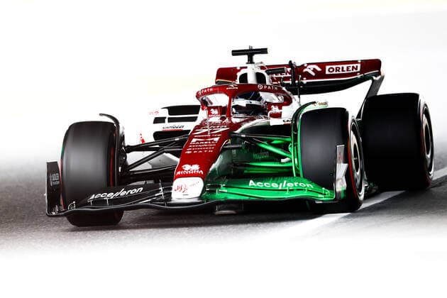 77 BOTTAS Valtteri (fin), Alfa Romeo F1 Team ORLEN C42, action during the Formula 1 Honda Japanese Grand Prix 2022, 18th round of the 2022 FIA Formula One World Championship, WM, Weltmeisterschaft from October 7 to 9, 2022 on the Suzuka International Racing Course, in Suzuka, Mie Prefecture, Japan - F1 - JAPANESE GRAND PRIX 2022 DPPI Panoramic  00122041__V2_7137