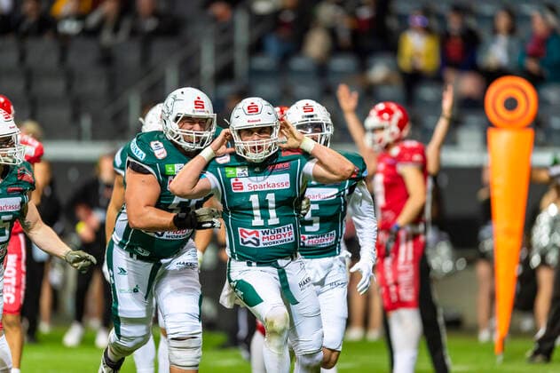 Touchdown-Jubel Hennessey Reilly (11, QB, Schwaebisch Hall Unicorns) GER, Potsdam Royals vs Schwaebisch Hall Unicorns, GFL, Saison 2022, Germanbowl, Finale, 08.10.2022, GER, Potsdam Royals vs Schwaebisch Hall Unicorns, GFL, Saison 2022, Germanbowl, Finale, 08.10.2022 Frankfurt Copyright: xEibner-Pressefotox EP_FWF