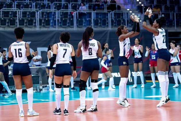 LODZ. 08.10.2022 MISTRZOSTWA SWIATA W SIATKOWCE KOBIET MECZ : DOMINIKANA - KANADA --- FIVB VOLLEYBALL WOMEN World Championship, WM, Weltmeisterschaft 2022 MATCH: DOMINICAN REPUBLIC - CANADA N Z REPREZENTACJA DOMINIKANY TEAM DOMINICAN REPUBLIC FOT. PAWEL PIOTROWSKI 400mm.pl NEWSPIX.PL --- Newspix.pl POLAND OUT!  20221008__PAP001