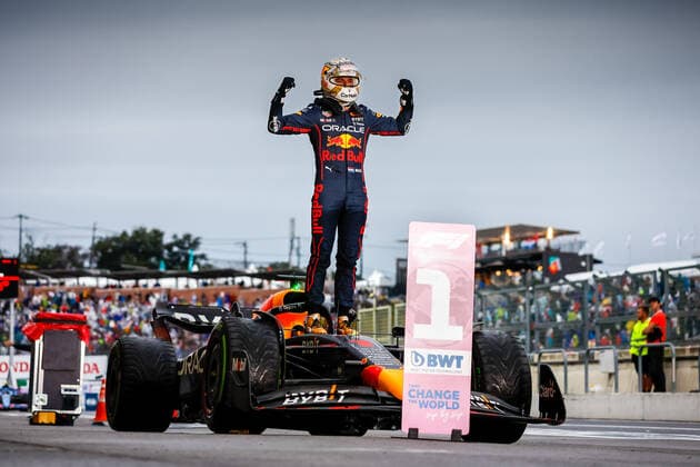1 Max Verstappen (NLD, Oracle Red Bull Racing) celebrates becoming the 2022 Drivers World Champion, F1 Grand Prix of Japan at Suzuka International Racing Course on October 9, 2022 in Suzuka, Japan. (Photo by HOCH ZWEI) Suzuka Japan
