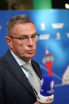 Ralf Rangnick (Österreich) bei der Auslosung der Qualifikationsgruppen zur Europameisterschaft 2024 in der Frankfurter Festhalle - Frankfurt 09.10.2022: EURO2024 Qualifying Draw EM 2024 Auslosung der Qualifikationsgruppen, Festhalle Frankfurt
