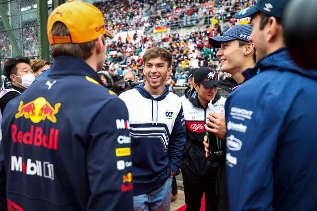 1 Max Verstappen (NLD, Oracle Red Bull Racing), 10 Pierre Gasly (FRA, Scuderia AlphaTauri), 63 George Russell (GBR, Mercedes-AMG Petronas F1 Team), F1 Grand Prix of Japan at Suzuka International Racing Course on October 9, 2022 in Suzuka, Japan. (Photo by HOCH ZWEI) Suzuka Japan