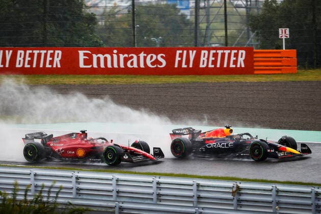 16 Charles Leclerc (MCO, Scuderia Ferrari), 1 Max Verstappen (NLD, Oracle Red Bull Racing), F1 Grand Prix of Japan at Suzuka International Racing Course on October 9, 2022 in Suzuka, Japan. (Photo by HOCH ZWEI) Suzuka Japan