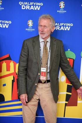 09.10.2022 Frankfurt am Main, EURO2024 Qualifying Draw EM 2024 Auslosung der Qualifikationsgruppen, Festhalle Frankfurt Ex-Profifußballer Paul Breitner