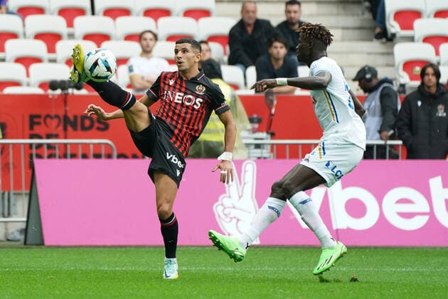 Youcef Atal (OGC Nice) FOOTBALL : OGC Nice vs Troyes - Ligue 1 Uber Eats - Nice - 09 10 2022 NorbertScanella Panoramic 
