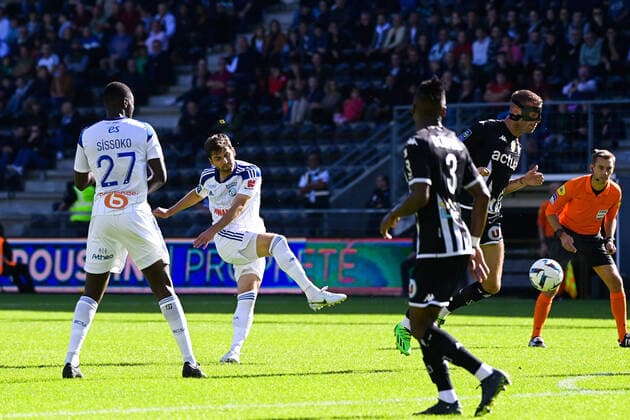 PRCIC Sanjin ( 14 - Strasbourg ) - FOOTBALL : Angers vs Strasbourg - Ligue 1 - 09 10 2022 FedericoPestellini Panoramic 