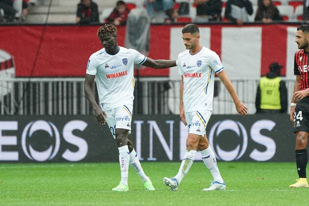 Joie - Xavier Chavalerin (Troyes) - Papa Yade (Troyes) FOOTBALL : OGC Nice vs Troyes - Ligue 1 Uber Eats - Nice - 09 10 2022 NorbertScanella Panoramic 