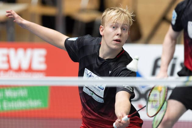 SV Fun-Ball Dortelweil - TV Refrath, Badminton-Bundesliga Christian Faust Kjaer (SV Fun-Ball Dortelweil). Badminton-Bundesligaspiel zwischen dem SV Fun-Ball Dortelweil und dem TV Refrath am 9. Oktober 2022 in Bad Vilbel-Dortelweil., Bad Vilbel Hessen Deutschland Sporthalle der Europäischen Schule Rhein-Main