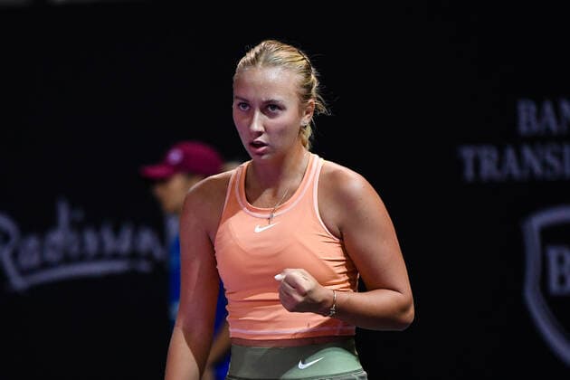 Transylvania Open: WTA, Tennis Damen 250 Tennis Damen Tournament in Cluj-Napoca, BT Arena, 8-16 October 2022 Anastasia POTAPOVA in action during her match against Ann Li , during WTA 250 Transylvania Open, held in BT Arena, Cluj Napoca 8-16 October 2022 Medias Sibiu Copyright: xANCAxTEPEIx