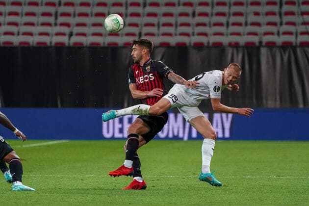 Mattia Viti (OGC Nice) - Vlasiy Sinyavskiy (Slovacko) FOOTBALL : OGC Nice vs Slovacko - europa conference league - Phase de groupe - Nice - 13 10 2022 NorbertScanella Panoramic 