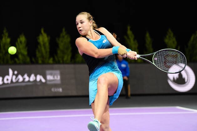 Transylvania Open: WTA, Tennis Damen 250 Tennis Damen Tournament in Cluj-Napoca, BT Arena, 8-16 October 2022 Anna Blinkova in action during her match against Anastasia Potapova , during WTA 250 Transylvania Open, held in BT Arena, Cluj Napoca 8-16 October 2022 Cluj-Napoca Cluj Copyright: xANCAxTEPEIx