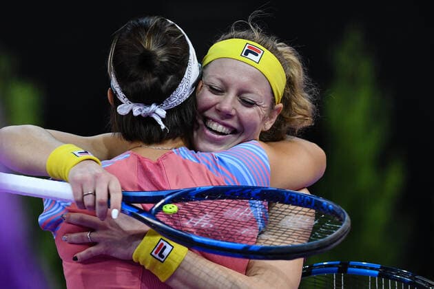 Transylvania Open: WTA, Tennis Damen 250 Tennis Damen Tournament in Cluj-Napoca, BT Arena, 8-16 October 2022 Doubles Finals:Doubles Finals: Kirsten Flipkens and Laura Siegemund, in action during WTA 250 Transylvania Open, held in BT Arena, Cluj Napoca 8-16 October 2022 won the WTA 250 Transylvania Open, held in BT Arena, Cluj Napoca 8-16 October 2022 Cluj-Napoca Cluj Copyright: xANCAxTEPEIx
