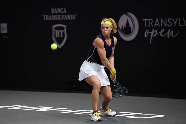 Transylvania Open 2022: Day 9 - Finals Laura Siegemund in action during the doubles final of Transylvania Open, disputed in BT Arena, Cluj-Napoca, 16 October 2022 Cluj-Napoca Romania  Copyright: xFlaviuxBuboix originalFilename:buboi-notitle221016_npDs5.jpg