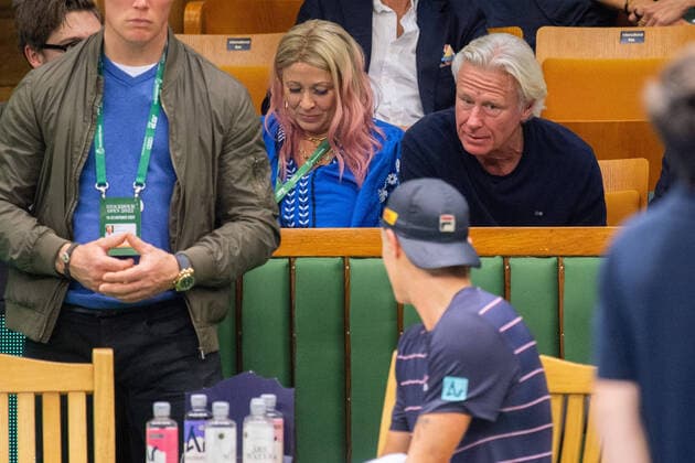 Sport Themen der Woche KW42 Sport Bilder des Tages 221018 Leo Borg of Sweden and his father Björn Borg and mother Patricia Borg in the stands during the Stockholm Open tennis tournament on October 18, 2022 in Stockholm. Photo: Johanna Wallen BILDBYRAN kod JW JW0020 tennis stockholm open day 4 bbeng *** 221018 Leo Borg of Sweden and his father Björn Borg and mother Patricia Borg in the stands during the Stockholm Open tennis tournament on October 18, 2022 in Stockholm Photo Johanna Wallen BILDBYRAN kod JW JW0020 tennis stockholm open day 4 bbeng,  Copyright: JOHANNAxWALLEN BB221018JW089