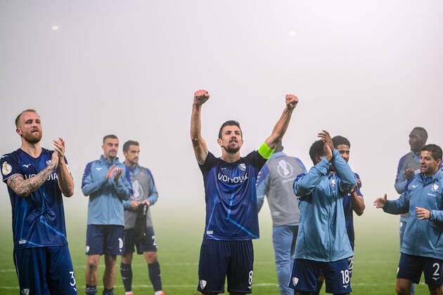 Sport Themen der Woche KW42 Sport Bilder des Tages Anthony Losilla 8 (Vfl Bochum) jubelt, SV Elversberg vs. VfL Bochum, DFB-Pokal, 2. Runde, 18.10.2022 DFB regulations prohibit any use of photographs as image sequences and or quasi-video *** Anthony Losilla 8 Vfl Bochum cheers, SV Elversberg vs VfL Bochum, DFB Pokal, 2 round, 18 10 2022 DFB regulations prohibit any use of photographs as image sequences and or quasi video Copyright: xkolbert-press MarcxNiemeyerx