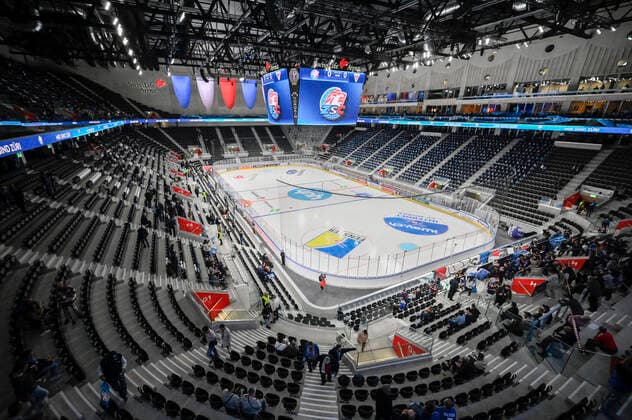 Swiss Life Arena des ZSC, ZSC Lions - HC Fribourg Gotteron, National League, Eishockey, 18.10.2022 *** ZSC Swiss Life Arena, ZSC Lions HC Fribourg Gotteron, National League, Ice Hockey, 18 10 2022 