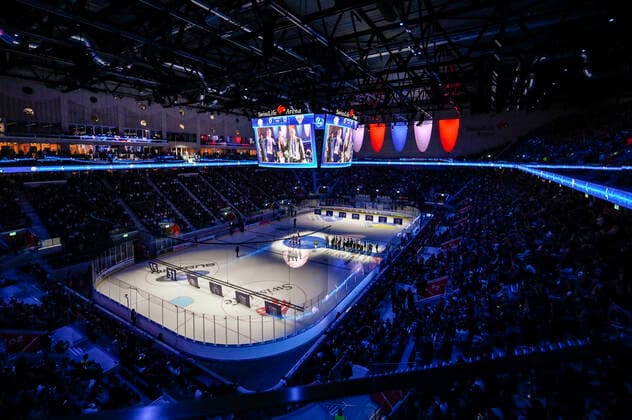 Swiss Life Arena des ZSC, ZSC Lions - HC Fribourg Gotteron, National League, Eishockey, 18.10.2022 *** ZSC Swiss Life Arena, ZSC Lions HC Fribourg Gotteron, National League, Ice Hockey, 18 10 2022 