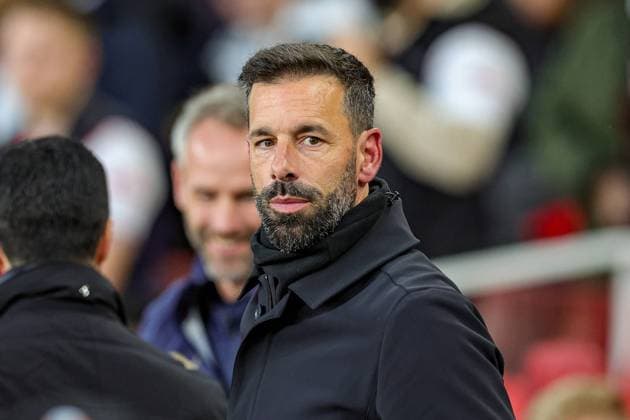 Arsenal v PSV Eindhoven Europa League 20 10 2022. Group A Ruud van Nistelrooy Manager of PSV Eindhoven during the Europa League match between Arsenal and PSV Eindhoven at the Emirates Stadium, London, England on 20 October 2022. Editorial use only , Copyright: xNigelxKeenex PSI-16182-0027