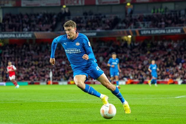 Arsenal v PSV Eindhoven Europa League 20 10 2022. Group A Joey Veerman (23) of PSV Eindhoven during the Europa League match between Arsenal and PSV Eindhoven at the Emirates Stadium, London, England on 20 October 2022. Editorial use only , Copyright: xNigelxKeenex PSI-16182-0030