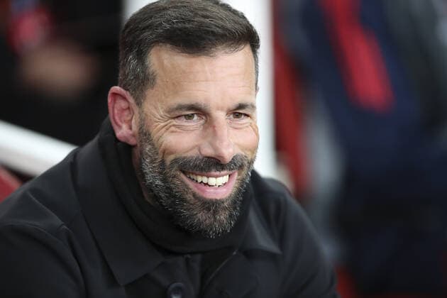 Mandatory Credit: Photo by Matt Impey Shutterstock (13481894q) Ruud van Nistelrooy the PSV Eindhoven manager Arsenal v PSV Eindhoven, Football, UEFA Europa League, Emirates Stadium, Islington, London, UK - 20 10 2022 Editorial use only Arsenal v PSV Eindhoven, Football, UEFA Europa League, Emirates Stadium, Islington, London, UK - 20 10 2022 Editorial use only  Copyright: xMattxImpey Shutterstockx 13481894q