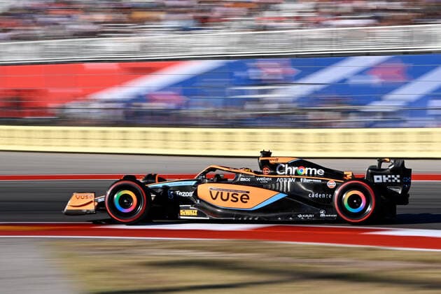 AUSTIN, TX - OCTOBER 21: McLaren driver Daniel Riccardo (3) of Team Australia heads for turn 19 during F1 US Grand Prix prep day at Circuit of the Americas on October 21, 2022 in Austin, TX. (Photo by Ken Murray Icon Sportswire) AUTO: OCT 21 F1 US Grand Prix Icon2210211581