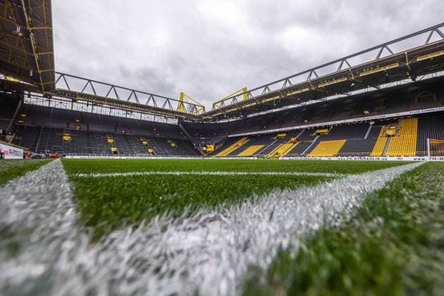 22.10.2022, Fussball, Saison 2022 2023, 1. Bundesliga, 11. Spieltag, Borussia Dortmund - VfB Stuttgart, Der leere Signal Iduna Park mit Blick vom Rasen auf die Südtribüne), Foto: Dennis Ewert RHR-FOTO xRHR-FOTO DEx