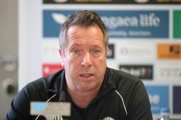 München, Deutschland 22. Oktober 2022: Fussball, Herren, 3.Liga, Saison 2022 2023, TSV 1860 München - SV Wehen Wiesbaden, Grünwalder Stadion Markus Kauczinski, Trainer (SV Wehen Wiesbaden) auf der Pressekonferenz DFB regulations prohibit any use of photographs as image sequences and or quasi-video