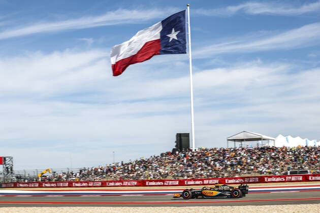 03 RICCIARDO Daniel (aus), McLaren F1 Team MCL36, action during the Formula 1 Aramco United States Grand Prix 2022, 19th round of the 2022 FIA Formula One World Championship, WM, Weltmeisterschaft from October 21 to 23, 2022 on the Circuit of the Americas, in Austin, Texas - F1 - UNITED STATES GRAND PRIX 2022 DPPI Panoramic  20221022_G00D7058