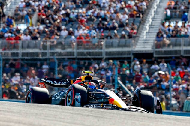 11 Sergio Perez (MEX, Oracle Red Bull Racing), F1 Grand Prix of USA at Circuit of The Americas on October 22, 2022 in Austin, United States of America. (Photo by HOCH ZWEI) Austin United States of America