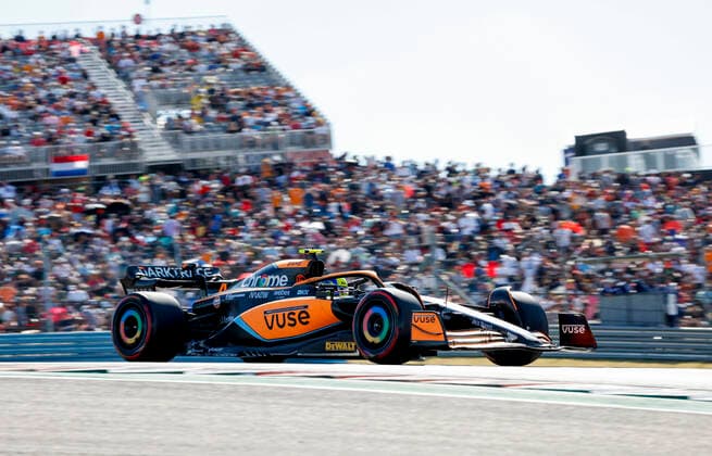 4 Lando Norris (GBR, McLaren F1 Team), F1 Grand Prix of USA at Circuit of The Americas on October 22, 2022 in Austin, United States of America. (Photo by HOCH ZWEI) Austin United States of America